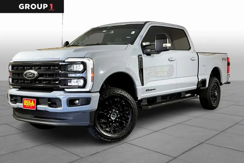 2024 Ford F-250 Lariat photo 1