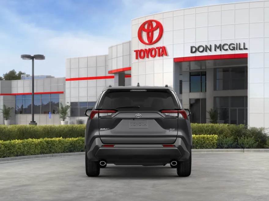 2025 Toyota RAV4 Hybrid XLE photo 1