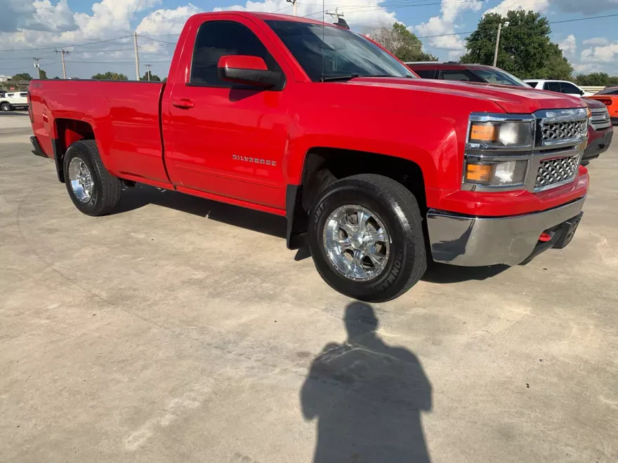 2015 Chevrolet Silverado 1500 photo 1