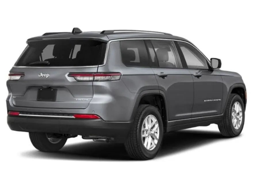 2024 Jeep Grand Cherokee Altitude photo 1