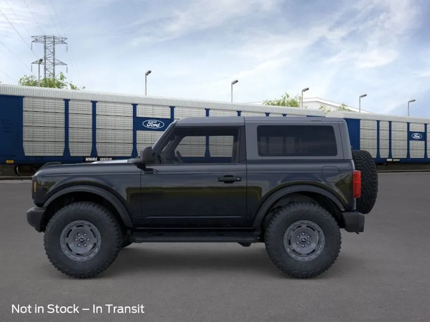 2025 Ford Bronco Base photo 1