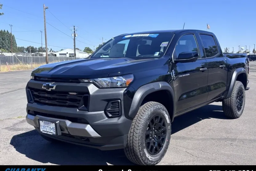 2026 Chevrolet Colorado Trail Boss photo 1