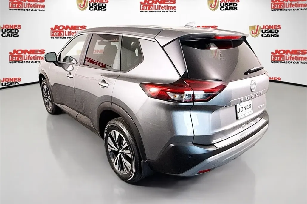 2023 Nissan Rogue SV photo 1