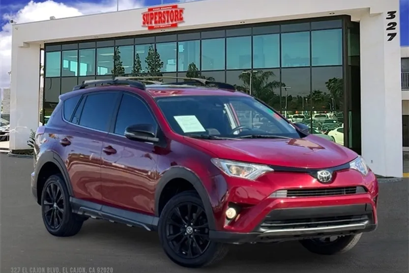 2018 Toyota RAV4 Adventure photo 1