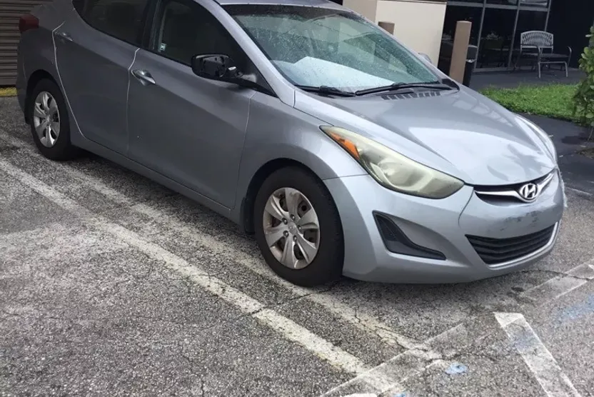 2016 Hyundai Elantra SE photo 1