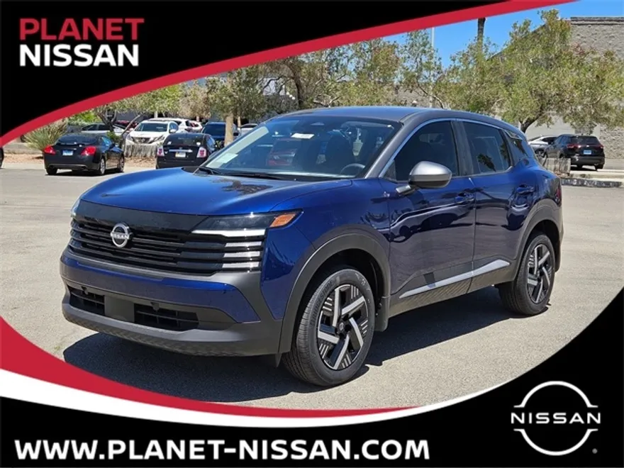 2025 Nissan Kicks SV photo 1