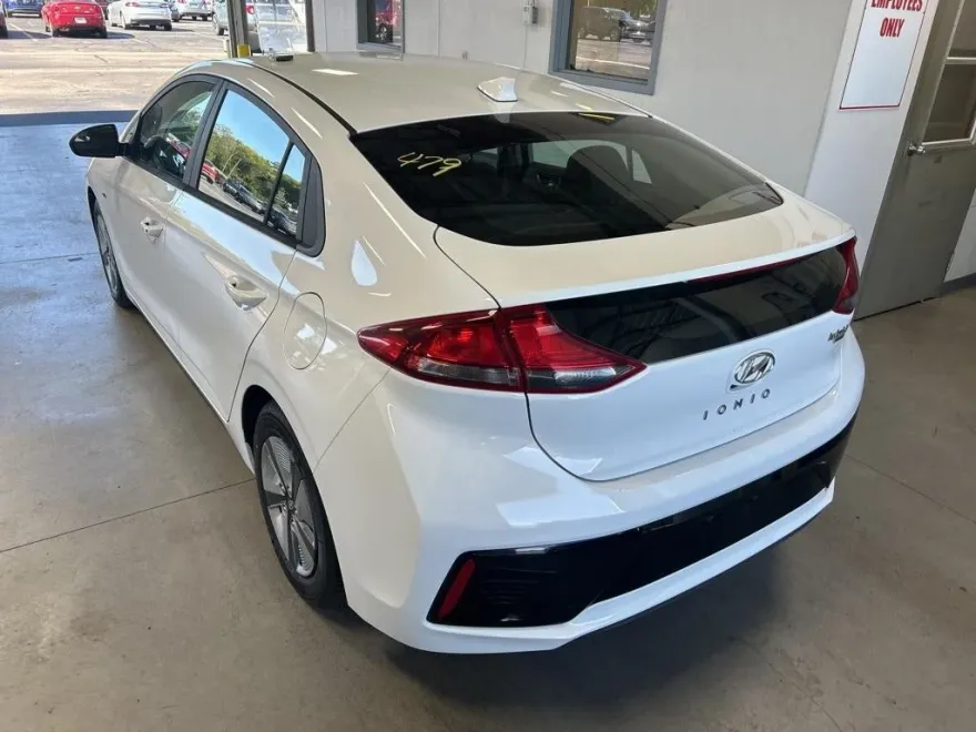 2019 Hyundai Ioniq Blue photo 1