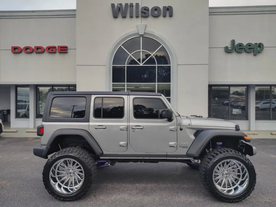 2019 Jeep Wrangler Sport S photo 1