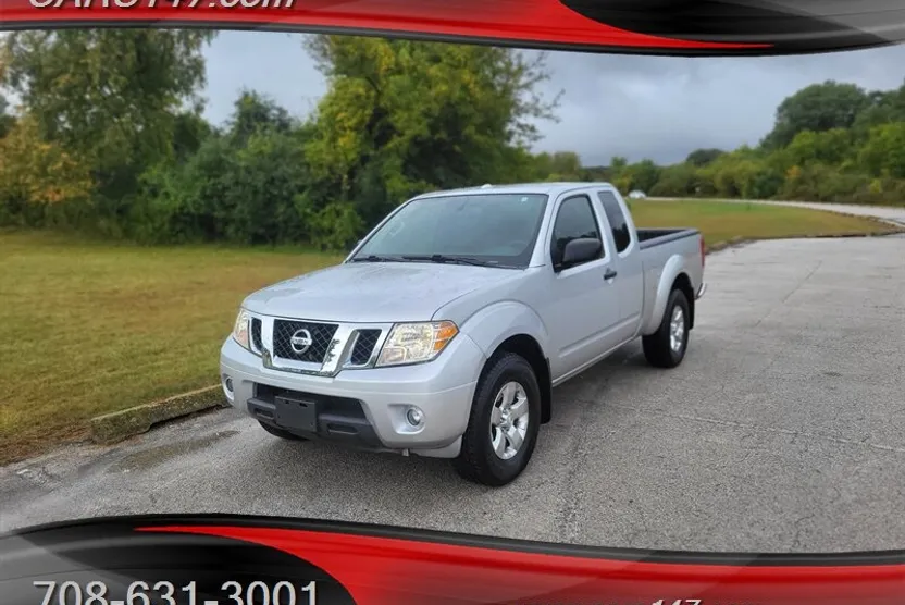 2013 Nissan Frontier SV photo 1