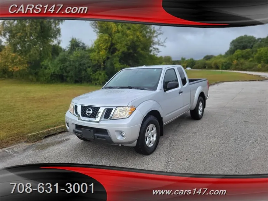 2013 Nissan Frontier SV photo 1
