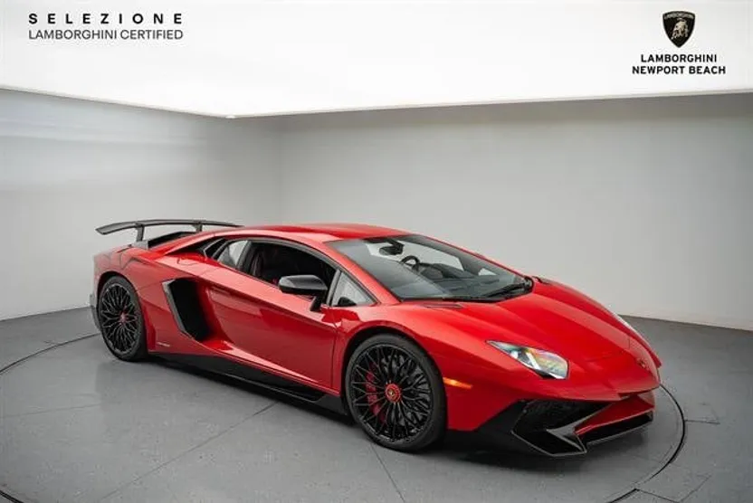 2016 Lamborghini Aventador Superveloce Coupe photo 1