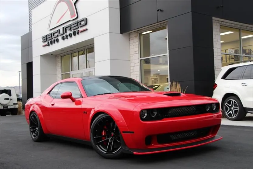2020 Dodge Challenger R/T Scat Pack Widebody photo 1