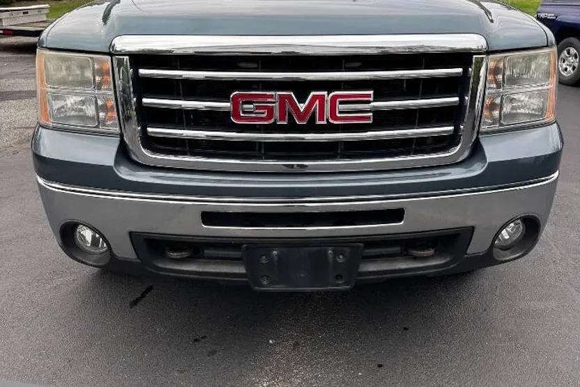 2012 Gmc Sierra 1500 SLE photo 1