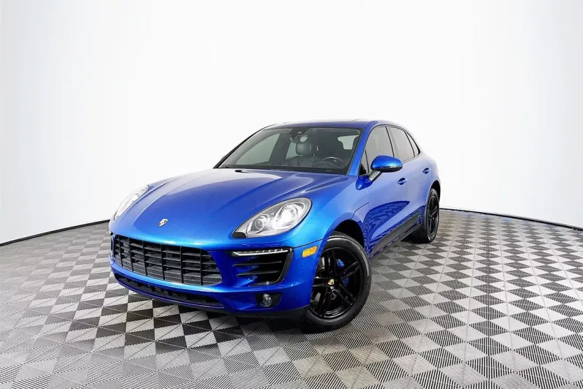 2018 Porsche Macan Base photo 1