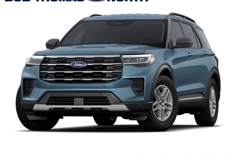2025 Ford Explorer photo 1