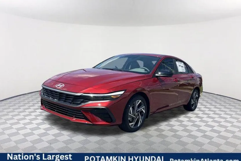 2025 Hyundai Elantra SEL Sport photo 1