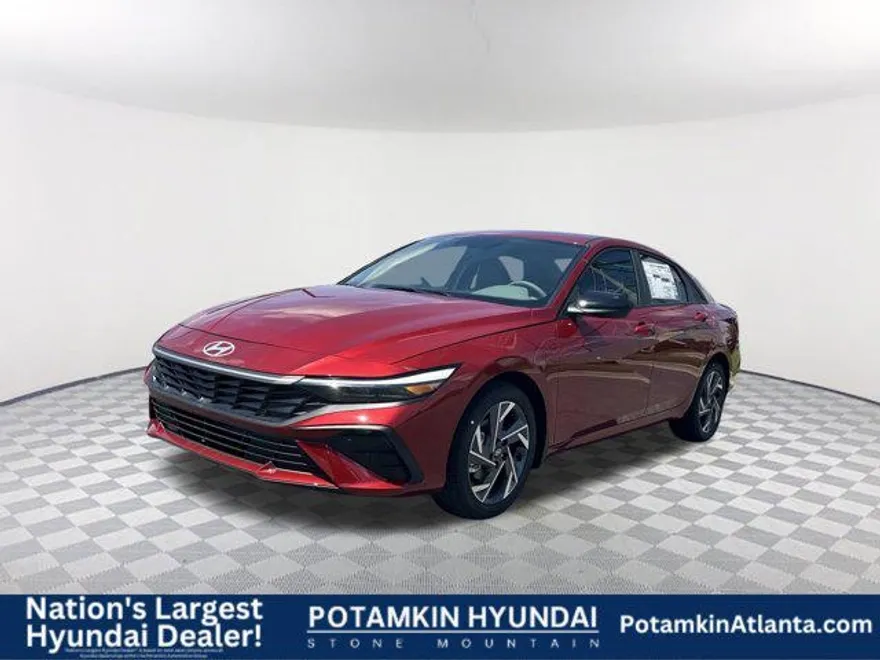 2025 Hyundai Elantra SEL Sport photo 1