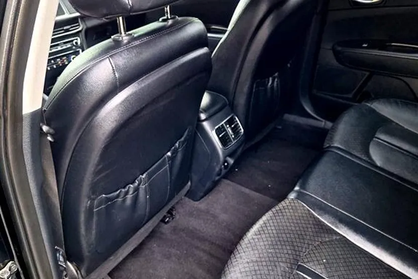 2016 Kia Optima EX photo 1