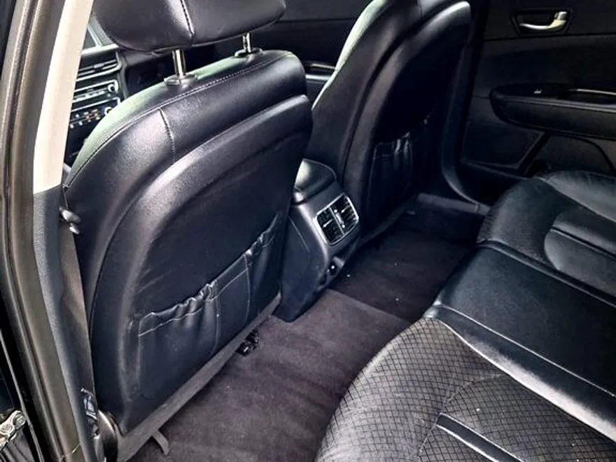 2016 Kia Optima EX photo 1