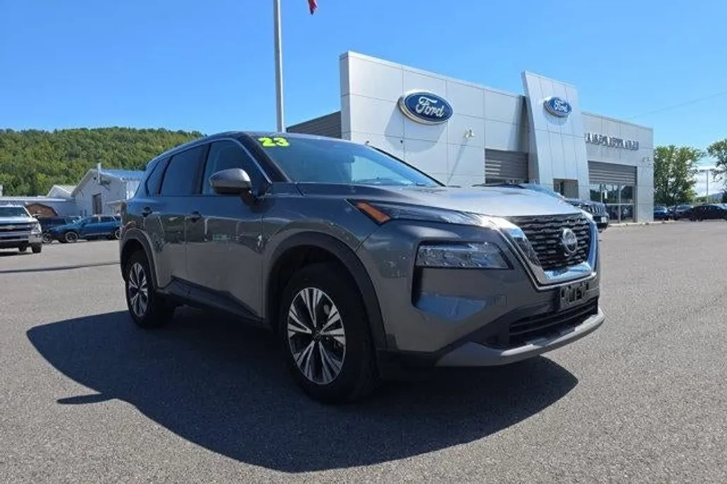 2023 Nissan Rogue AWD SV photo 1