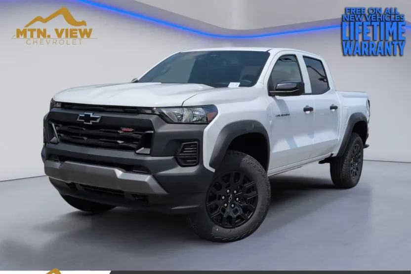 2026 Chevrolet Colorado Trail Boss photo 1