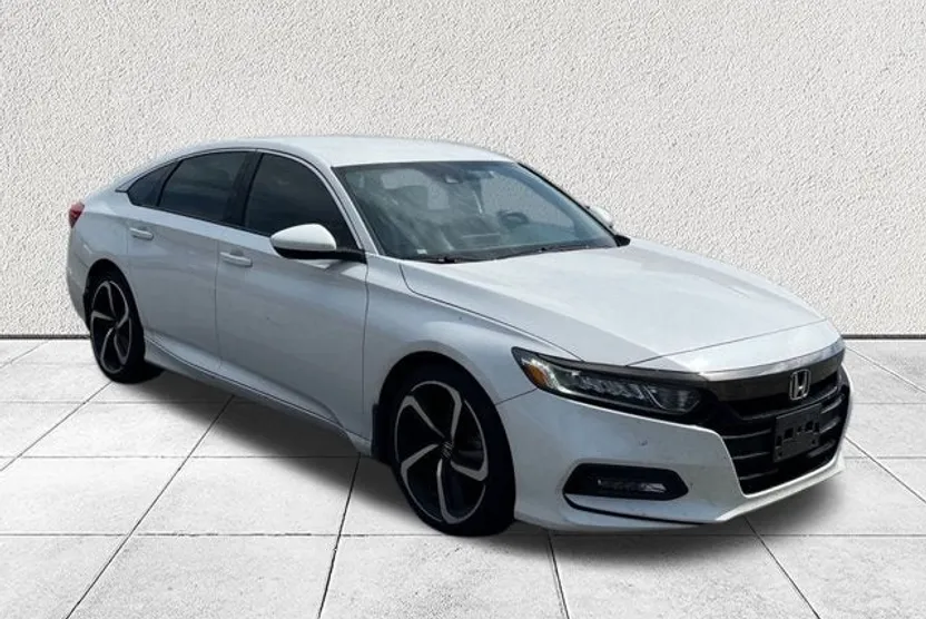 2020 Honda Accord Sport photo 1