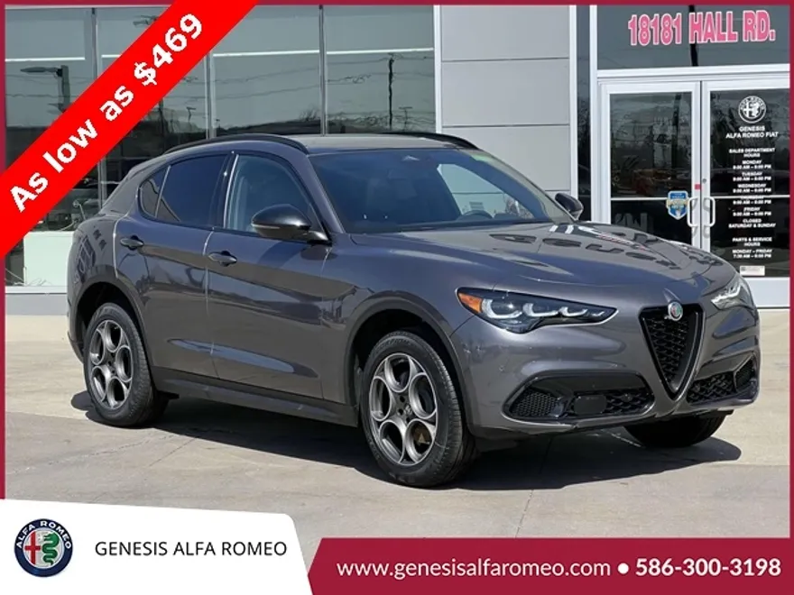 2025 Alfa Romeo Stelvio Sprint Base photo 1