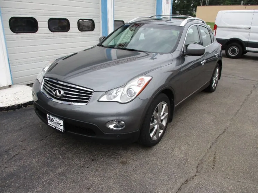 2011 Infiniti EX35 Journey photo 1