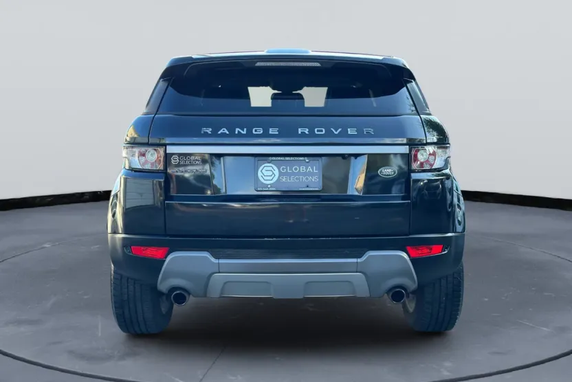 2014 Land Rover Range Rover Evoque Pure Premium photo 1