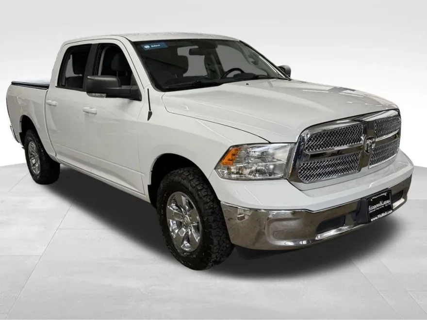 2019 Ram 1500 Classic SLT photo 1