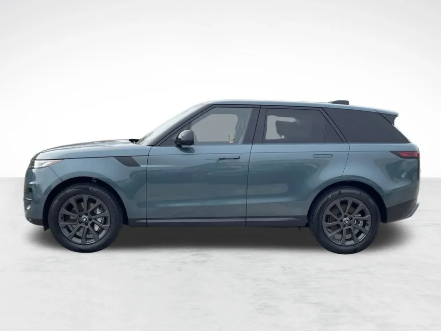 2025 Land Rover Range Rover Sport P360 SE photo 1