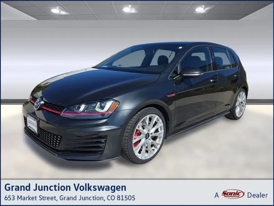 2016 Volkswagen Golf GTI Autobahn Performance photo 1