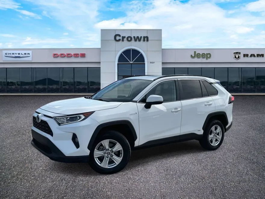 2020 Toyota RAV4 Hybrid XLE photo 1