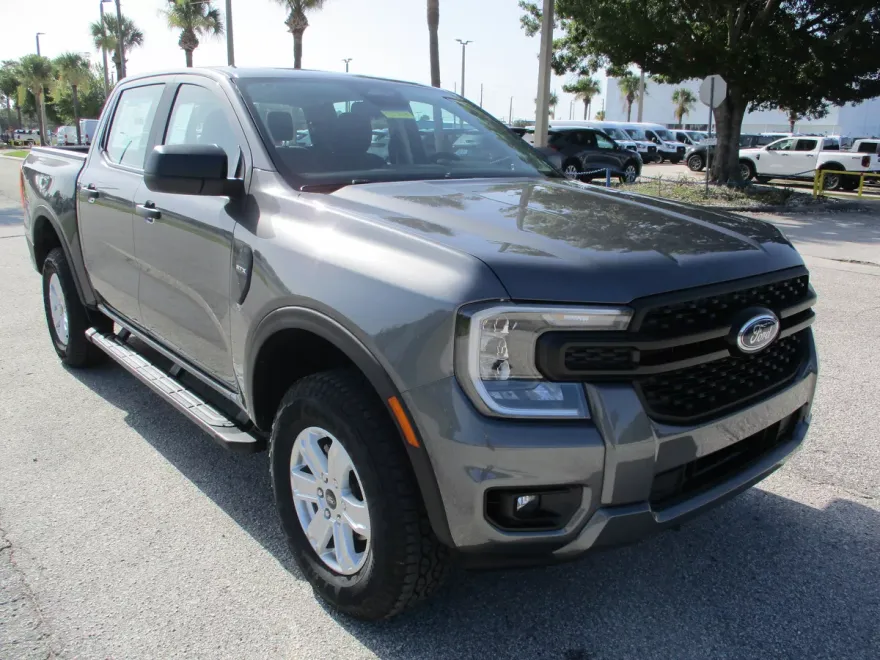 2025 Ford Ranger XL photo 1