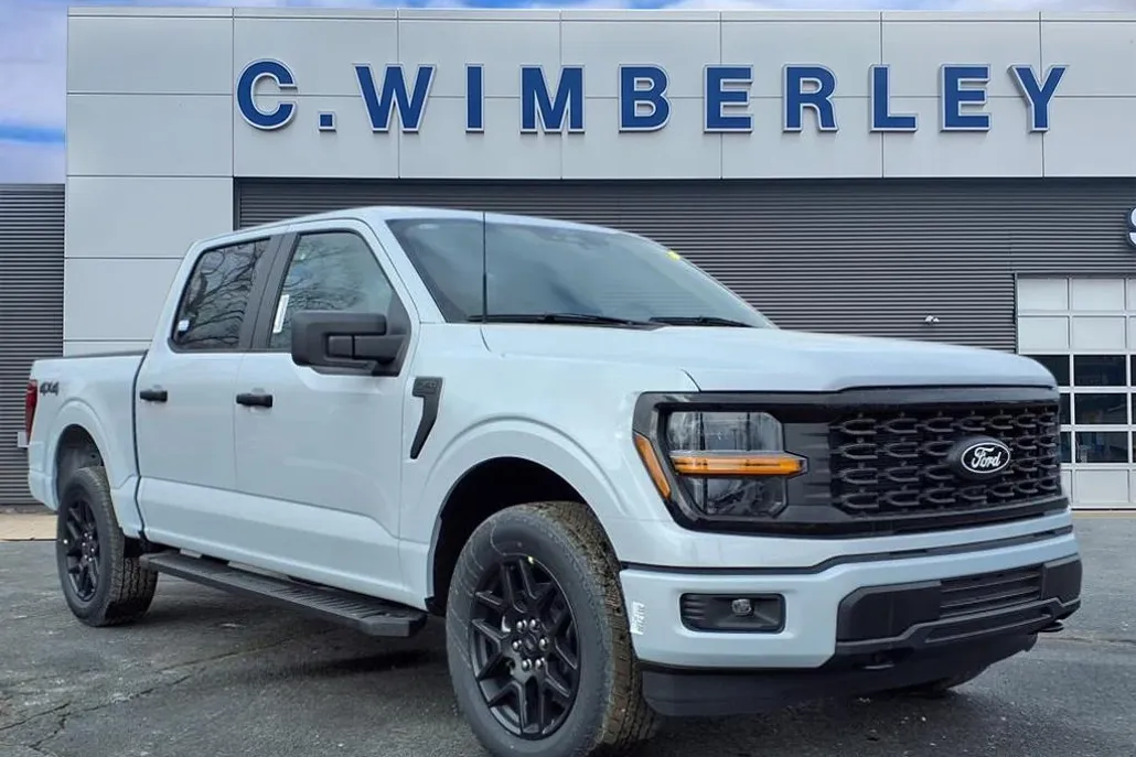 2025 Ford F-150 STX photo 1