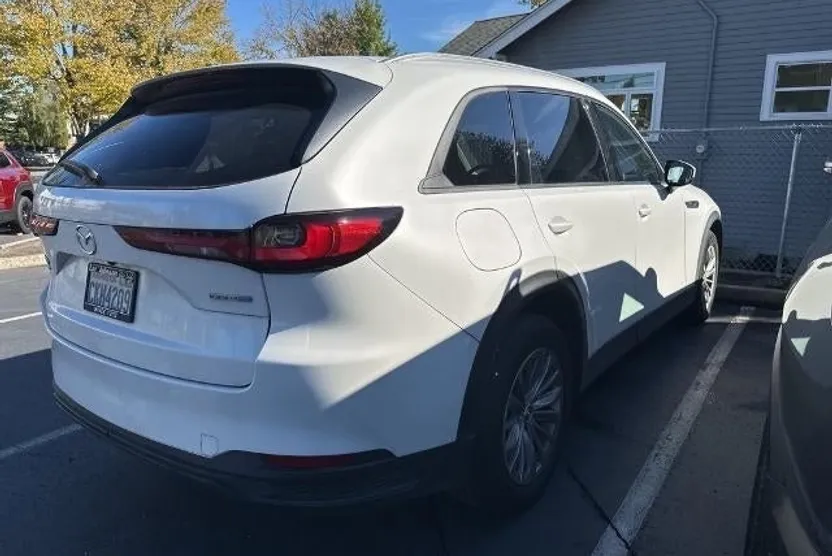 2024 Mazda CX-90 Plug-in Hybrid Preferred photo 1