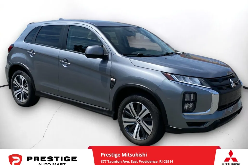 2023 Mitsubishi Outlander Sport ES photo 1