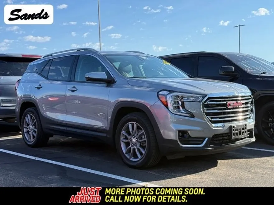 2024 Gmc Terrain SLT photo 1