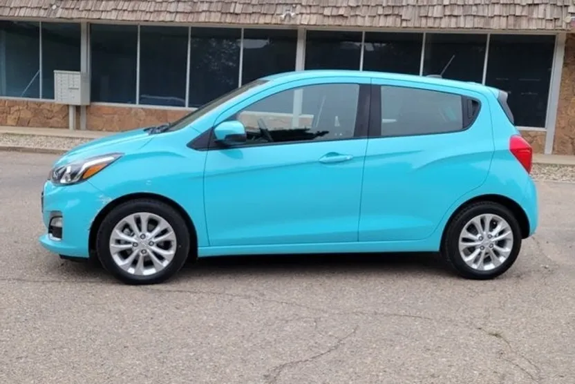 2021 Chevrolet Spark 1LT photo 1