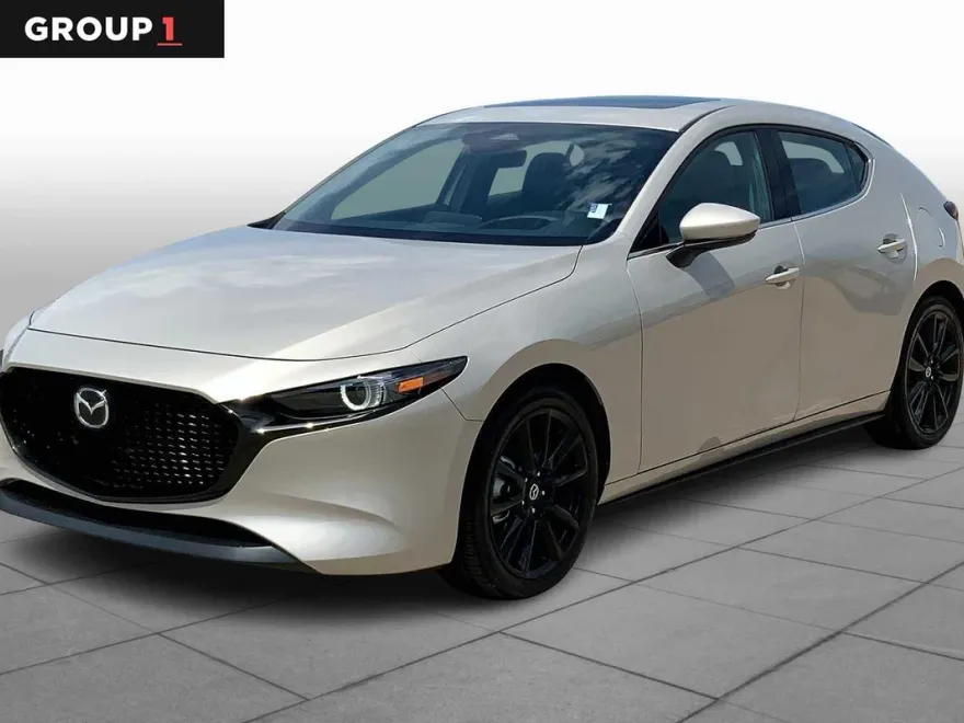 2025 Mazda Mazda3 Hatchback 2.5 s Premium photo 1