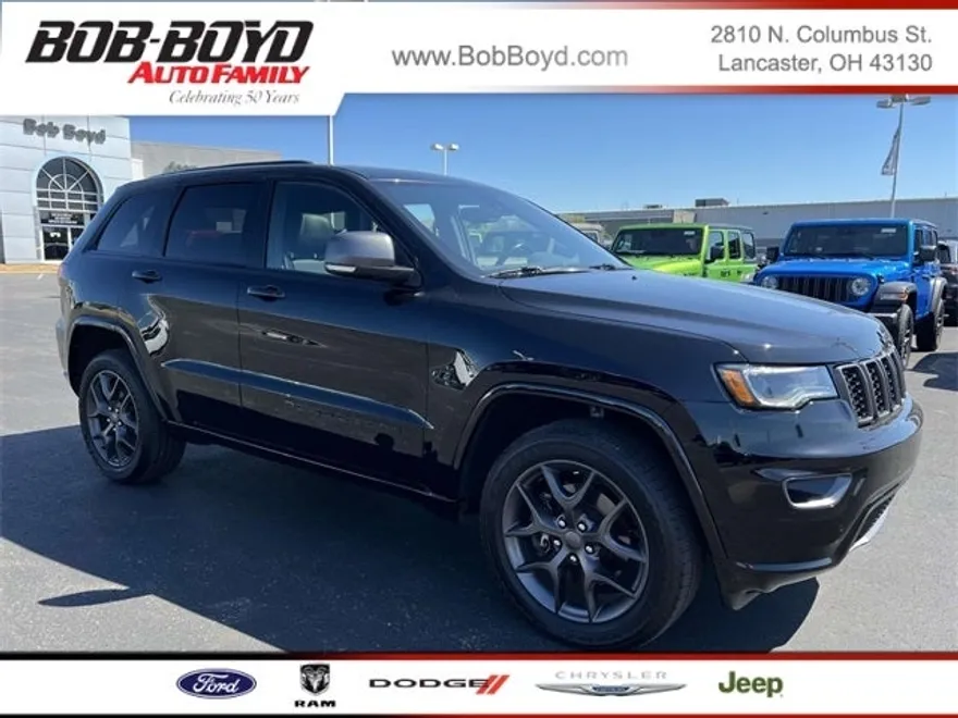 2021 Jeep Grand Cherokee Anniversary Edition photo 1