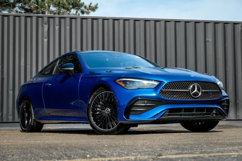 2025 Mercedes Benz CLE 450 4MATIC photo 1