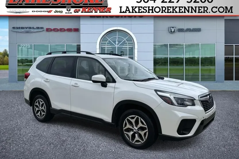 2021 Subaru Forester Premium photo 1