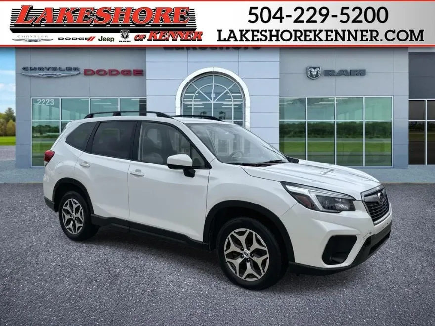 2021 Subaru Forester Premium photo 1
