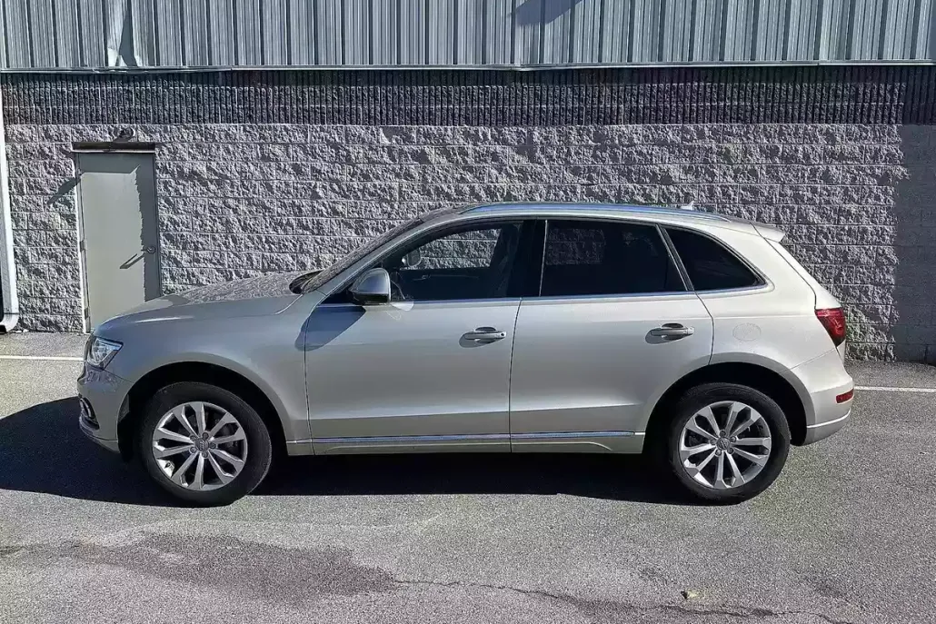 2016 Audi Q5 Premium 2.0T Plus photo 1