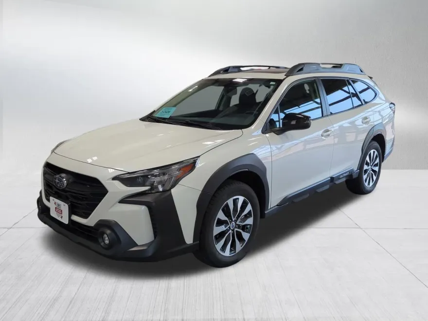 2024 Subaru Outback Onyx Edition XT photo 1