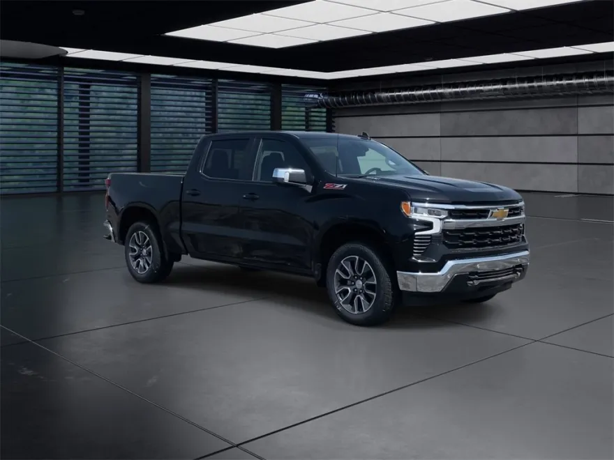 2025 Chevrolet Silverado 1500 LT photo 1