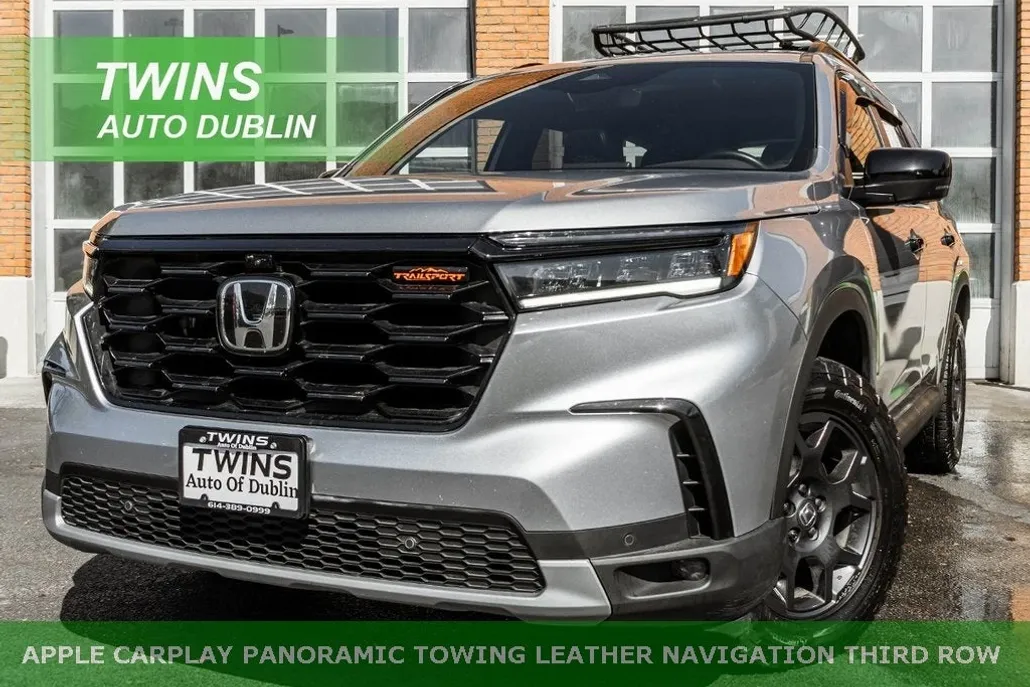 2025 Honda Pilot TrailSport photo 1