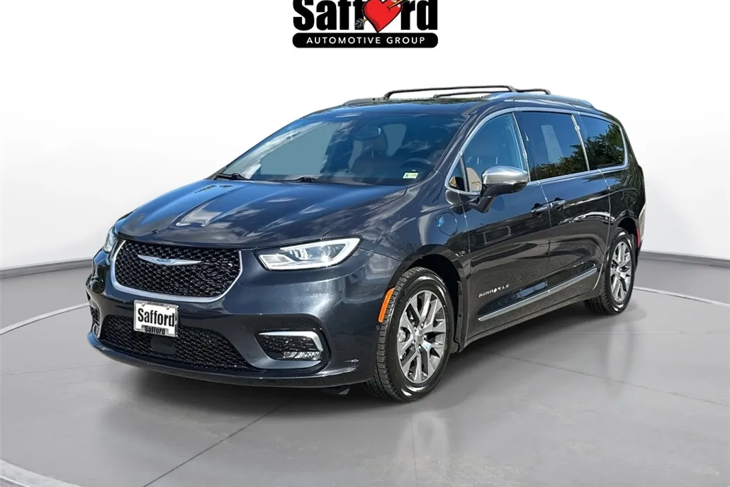 2021 Chrysler Pacifica Hybrid Pinnacle photo 1