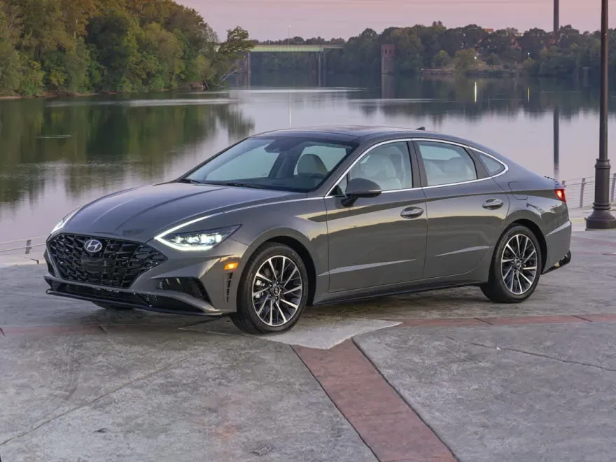 2021 Hyundai Sonata SE photo 1